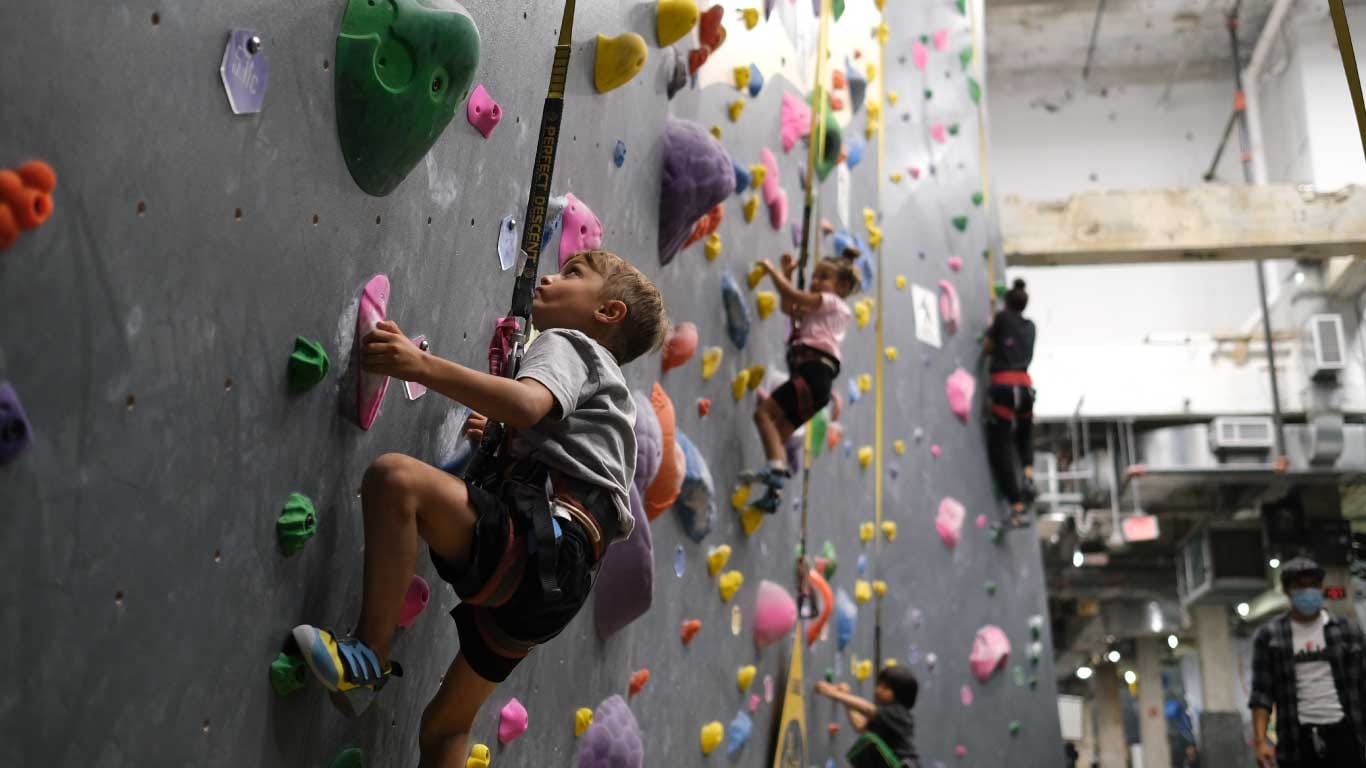 Birthday party at climbing gym